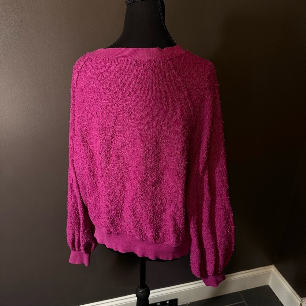 Free People Bouclé Textured Knit Sweater – Magenta (Size M) - Picture 2 of 4